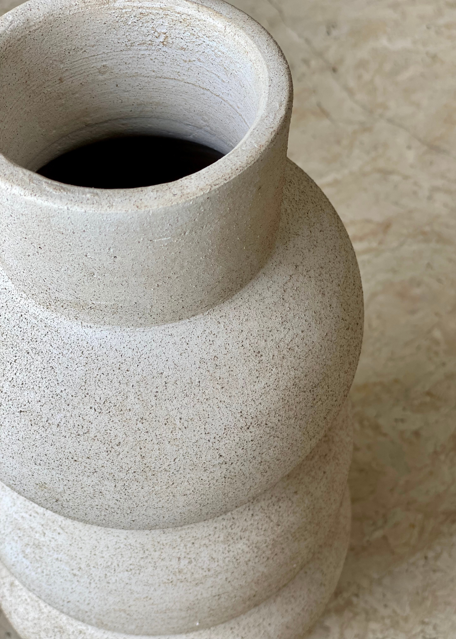 Sabbia Totem Vase - Large