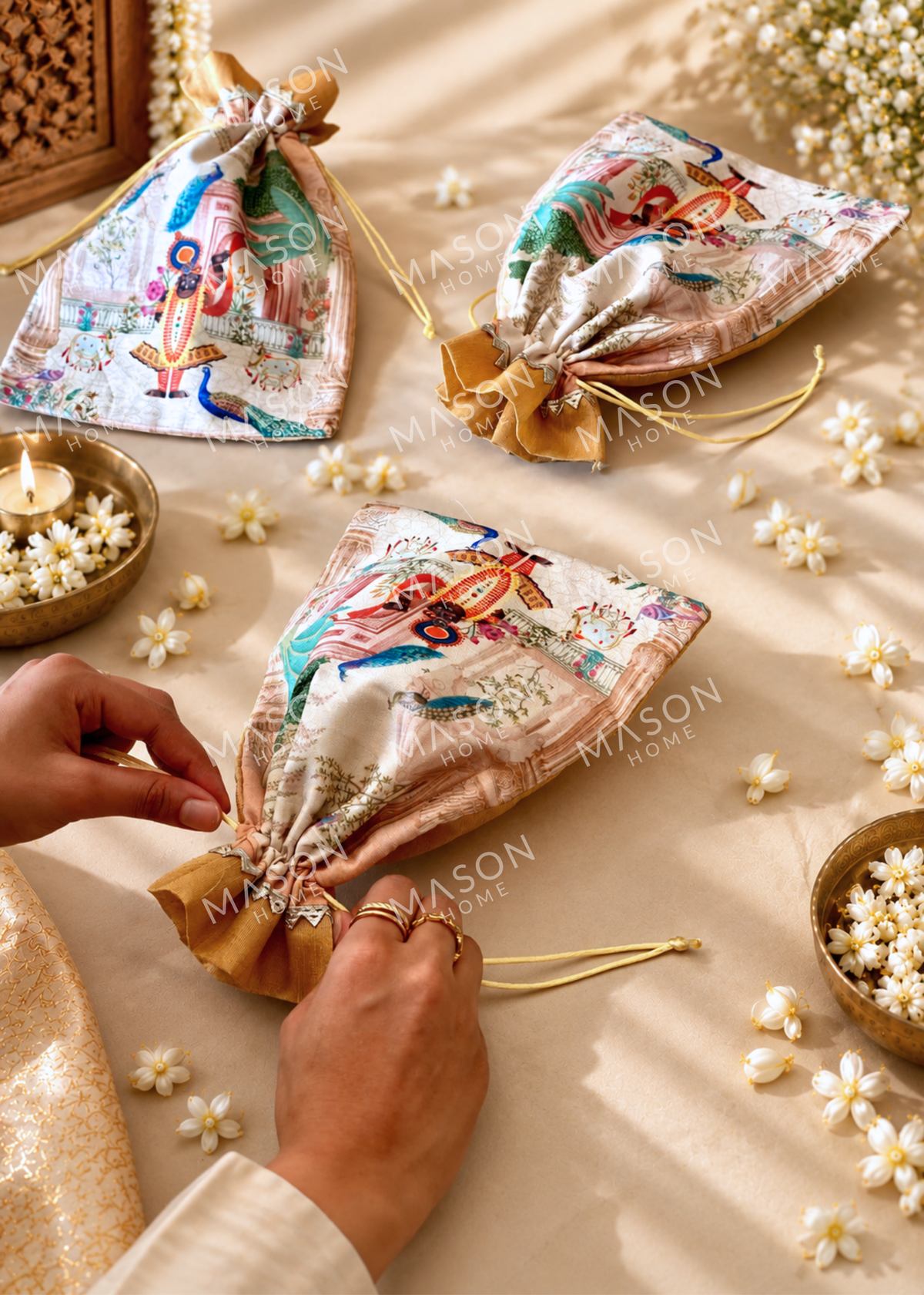 Festive Shahi Potli Beige - Set o 5