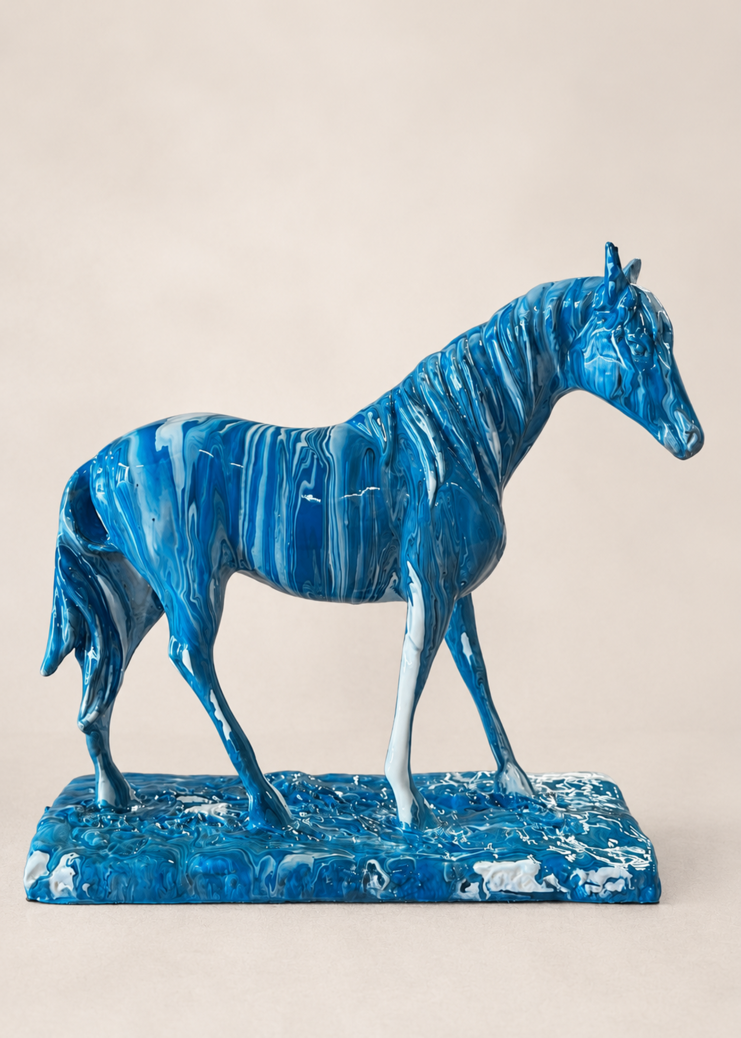 Horse Muse Artefact - Blue &amp; White