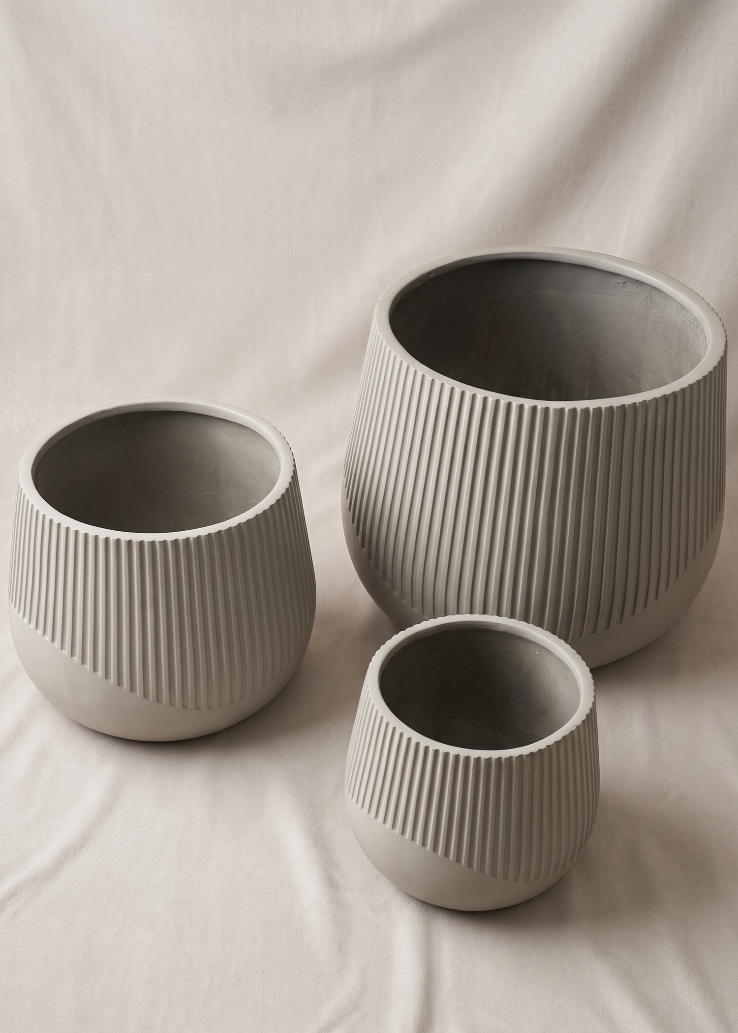 Cassan Planters - Light Grey