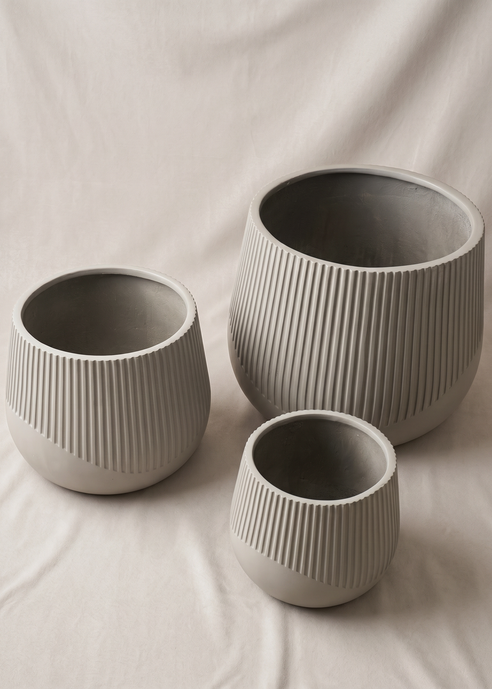 Cassan Planters - Light Grey