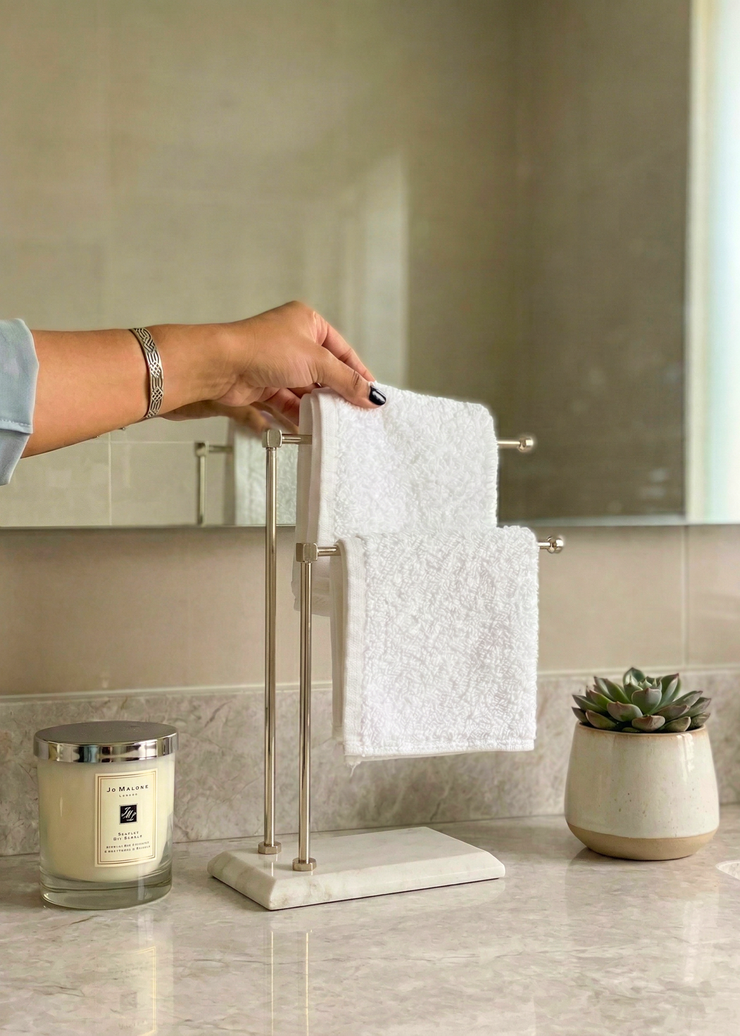 Melrose Hand Towel Stand - White &amp; Silver