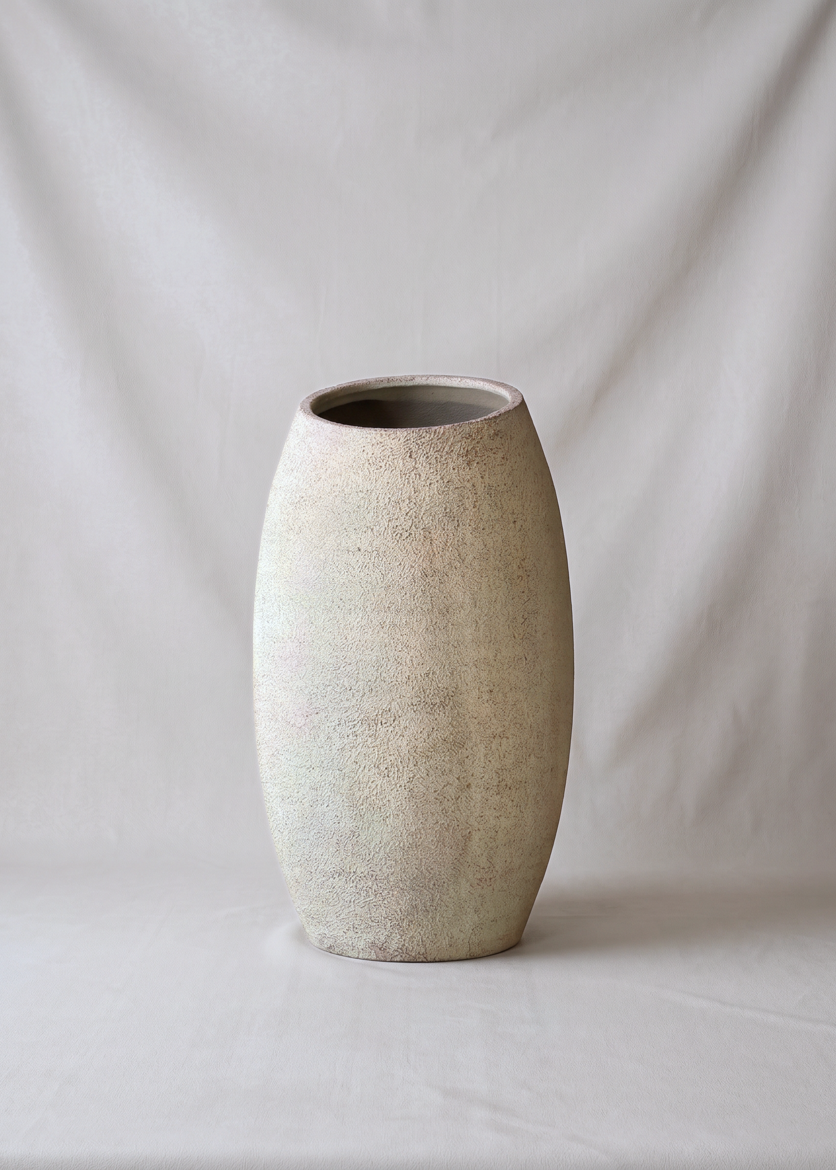 Acropolis Planter - Raw Terracotta