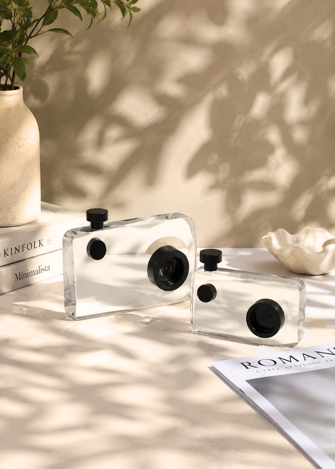 Crystal Camera Artefact - Black (Large)
