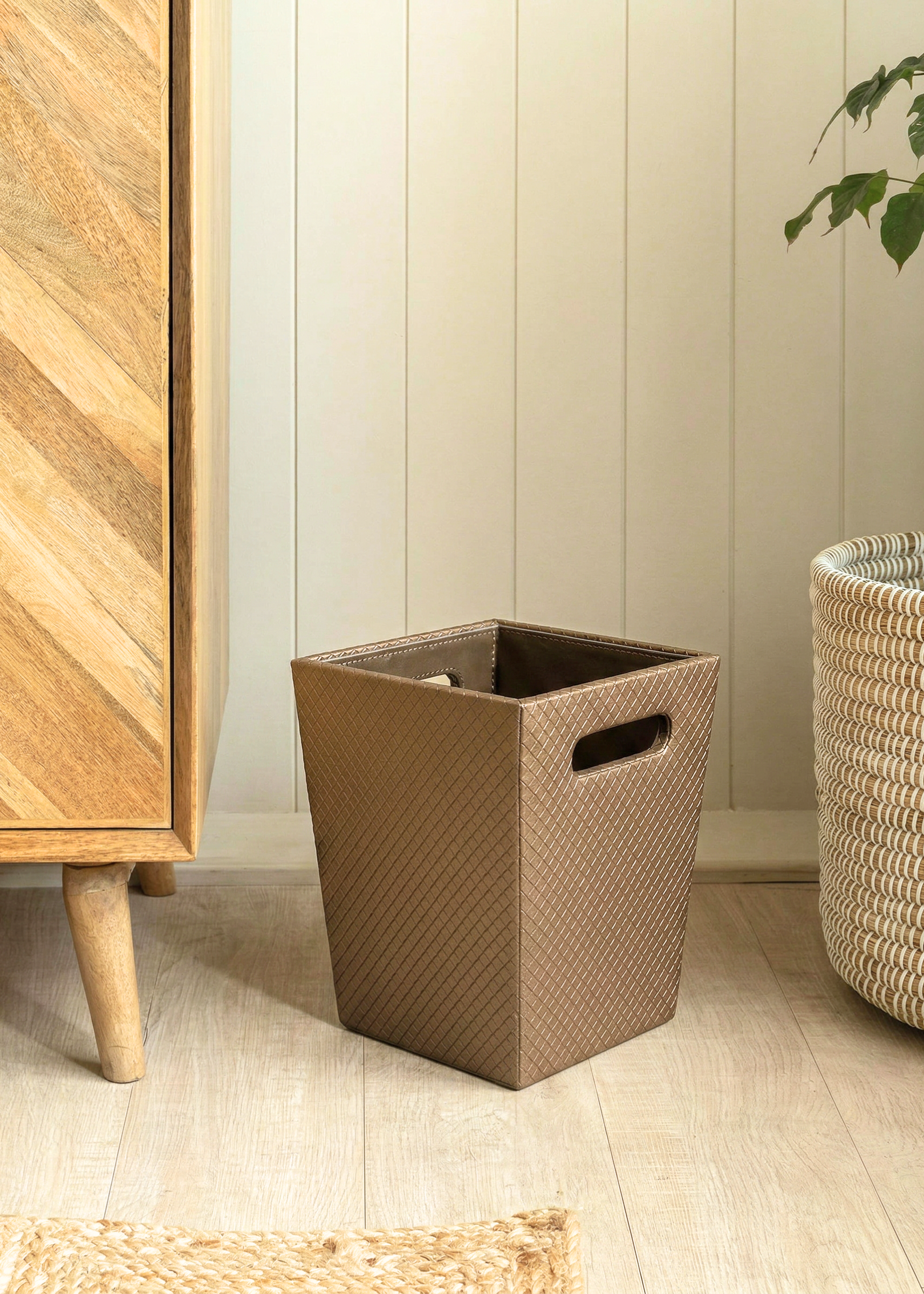 Braided Dustbin Brown