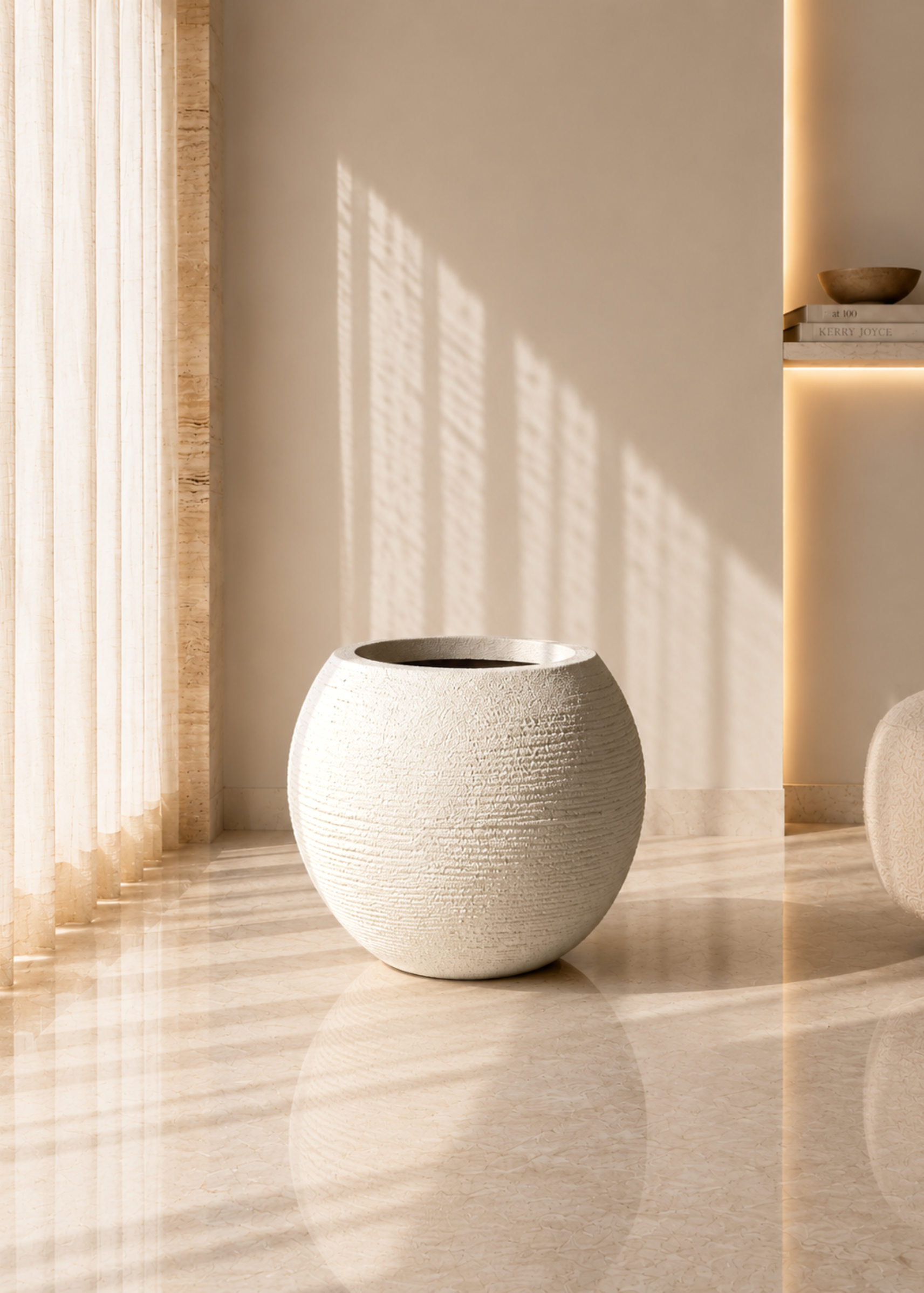 Vienna Ivory Planter