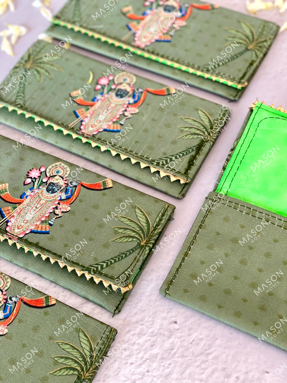 Festive Traditional Envelopes - Green (Set of 5)
