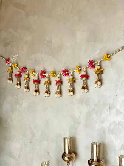 Festive Floral Toran 