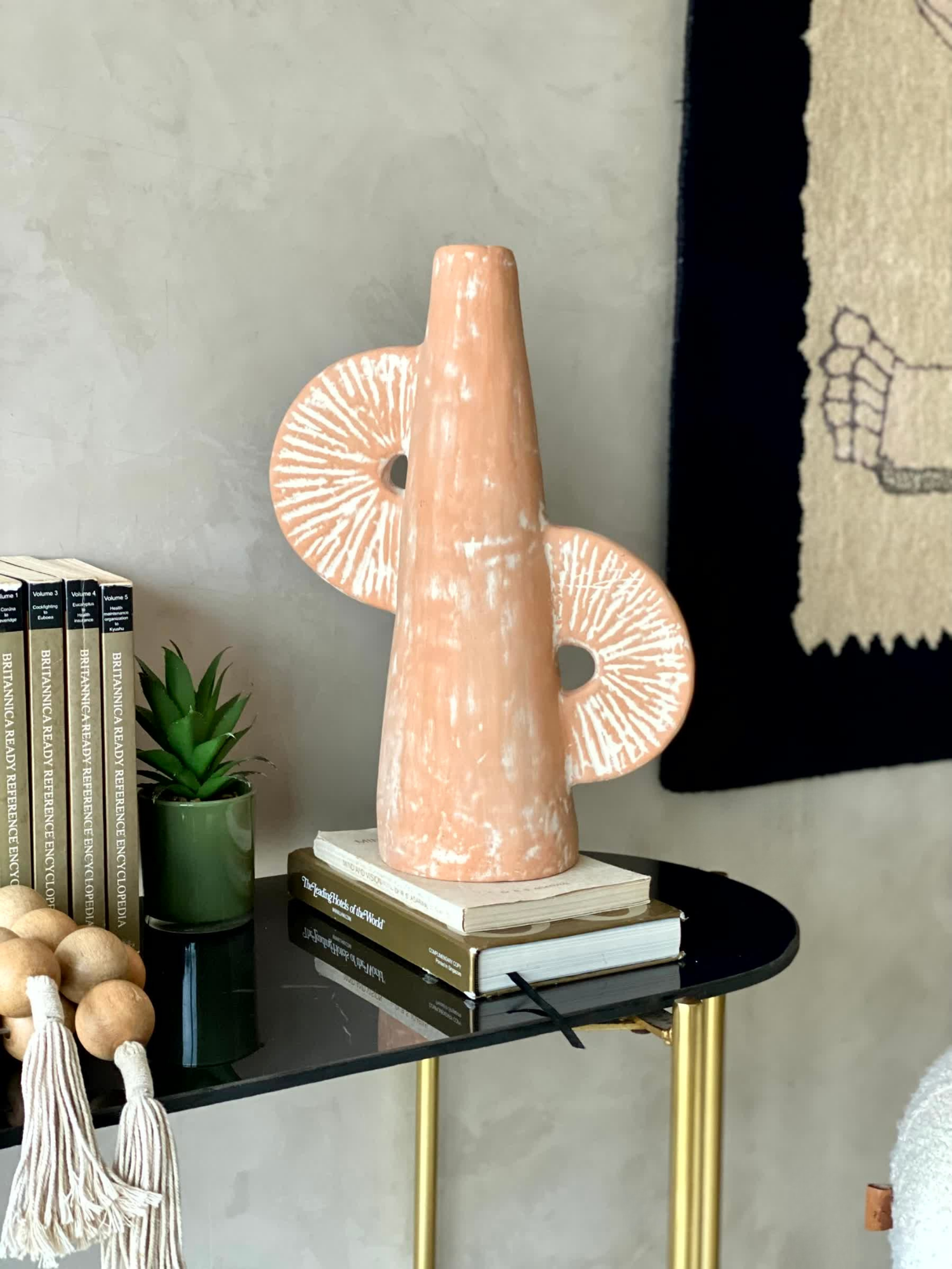 Terracotta Scallop  Vase -Large