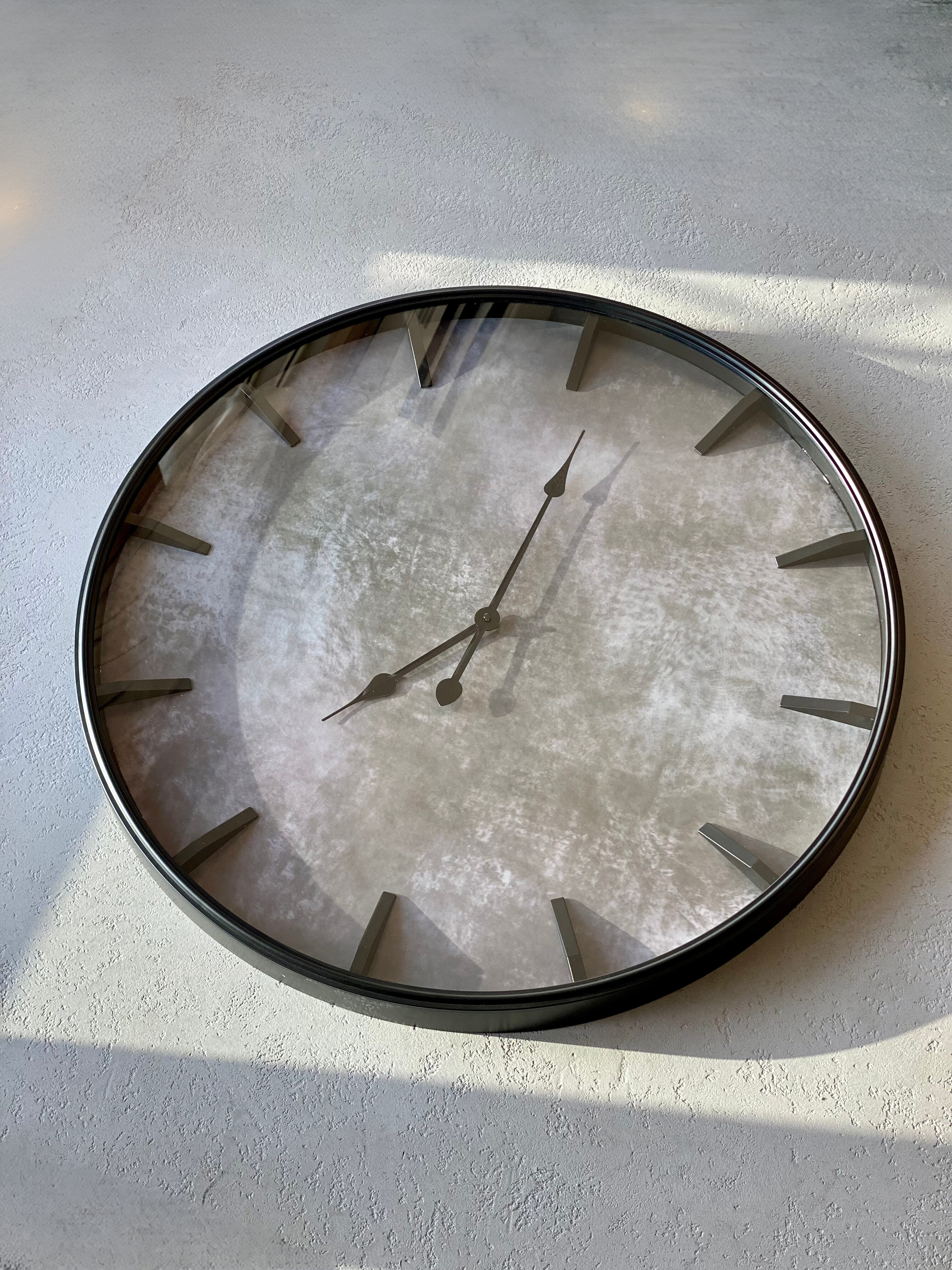 Sovereign Sundial Wall Clock