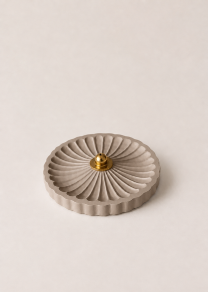 Umber Round Incense Holder - Beige