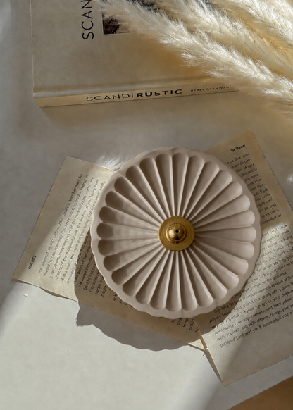 Umber Round Incense Holder - Beige