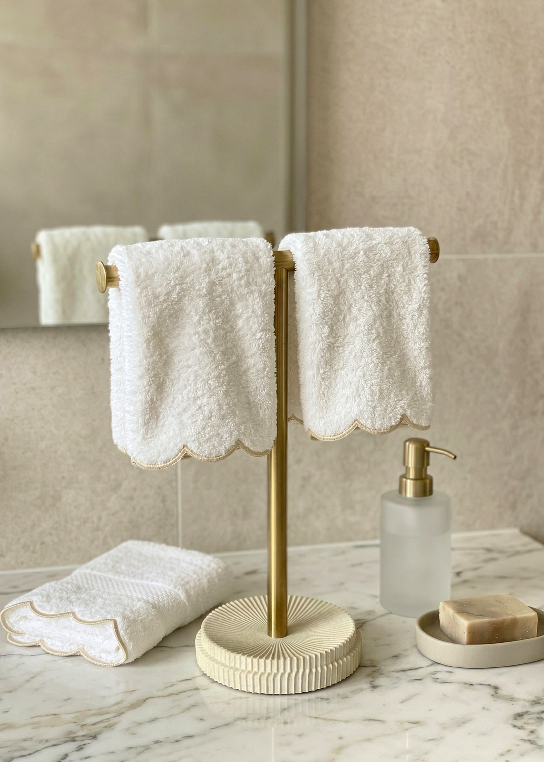 Linear Hand Towel Stand - Ivory