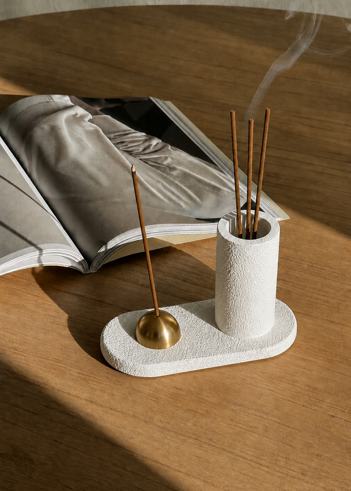 Sable Incense Holder - Ivory