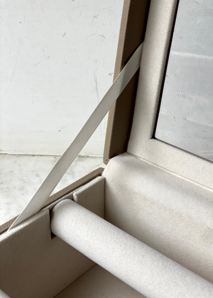 Nidus 2-Rod Bangle Storage Box