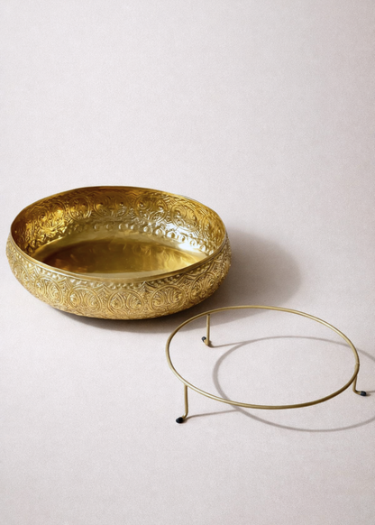Naksh Gold Oval Urli - Large