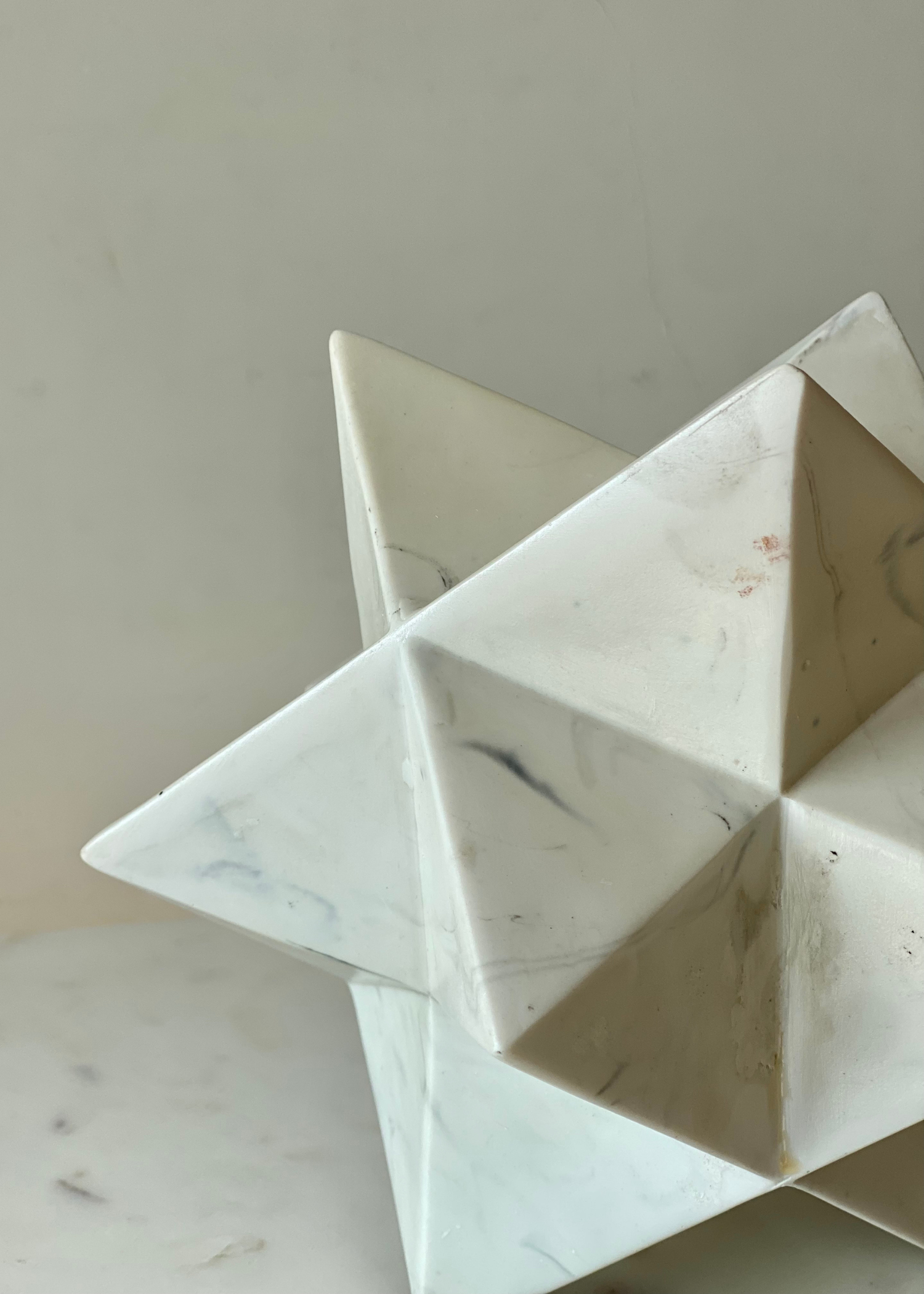 Star Artefect - White