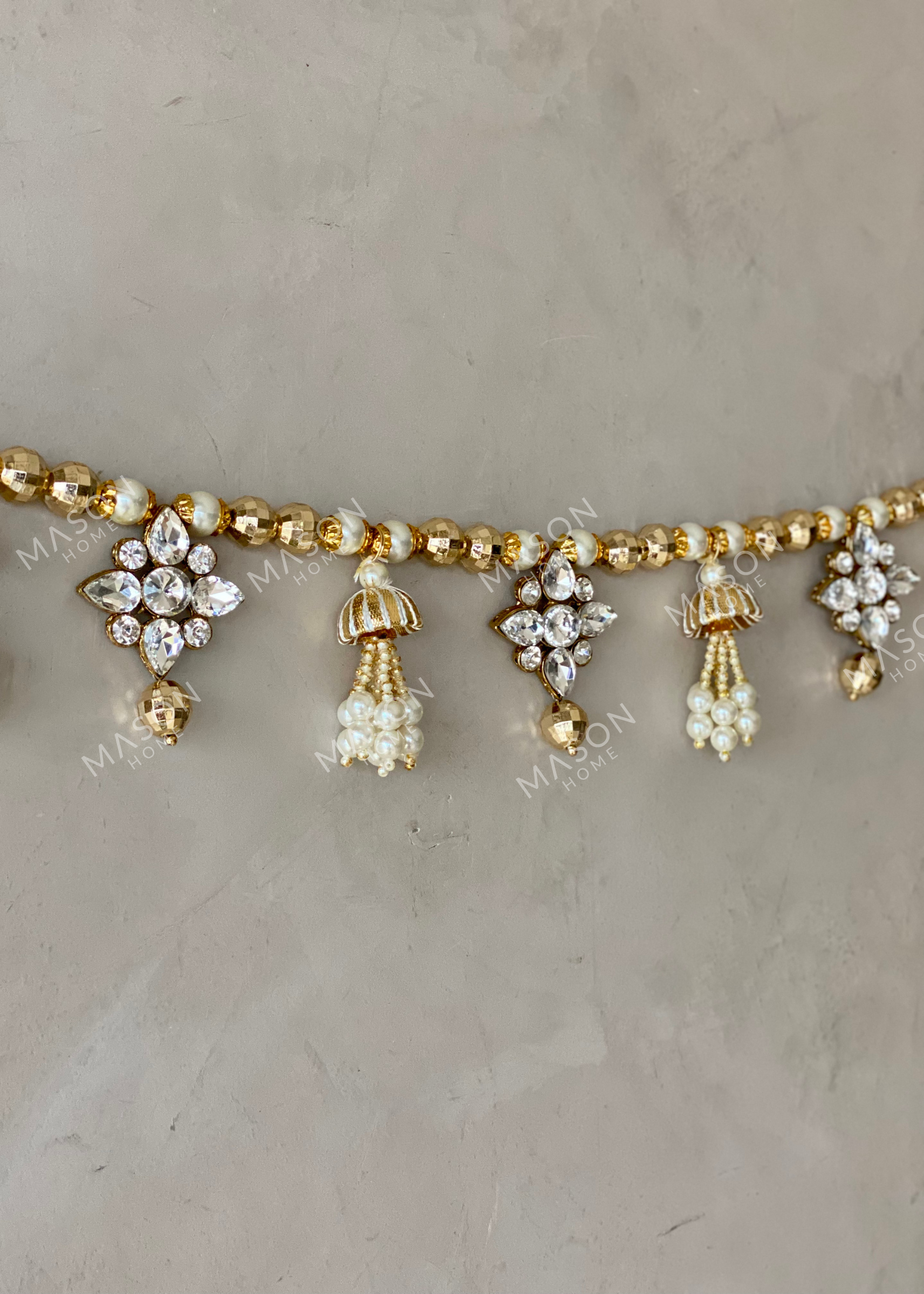 Festive Luxe Kundan Toran