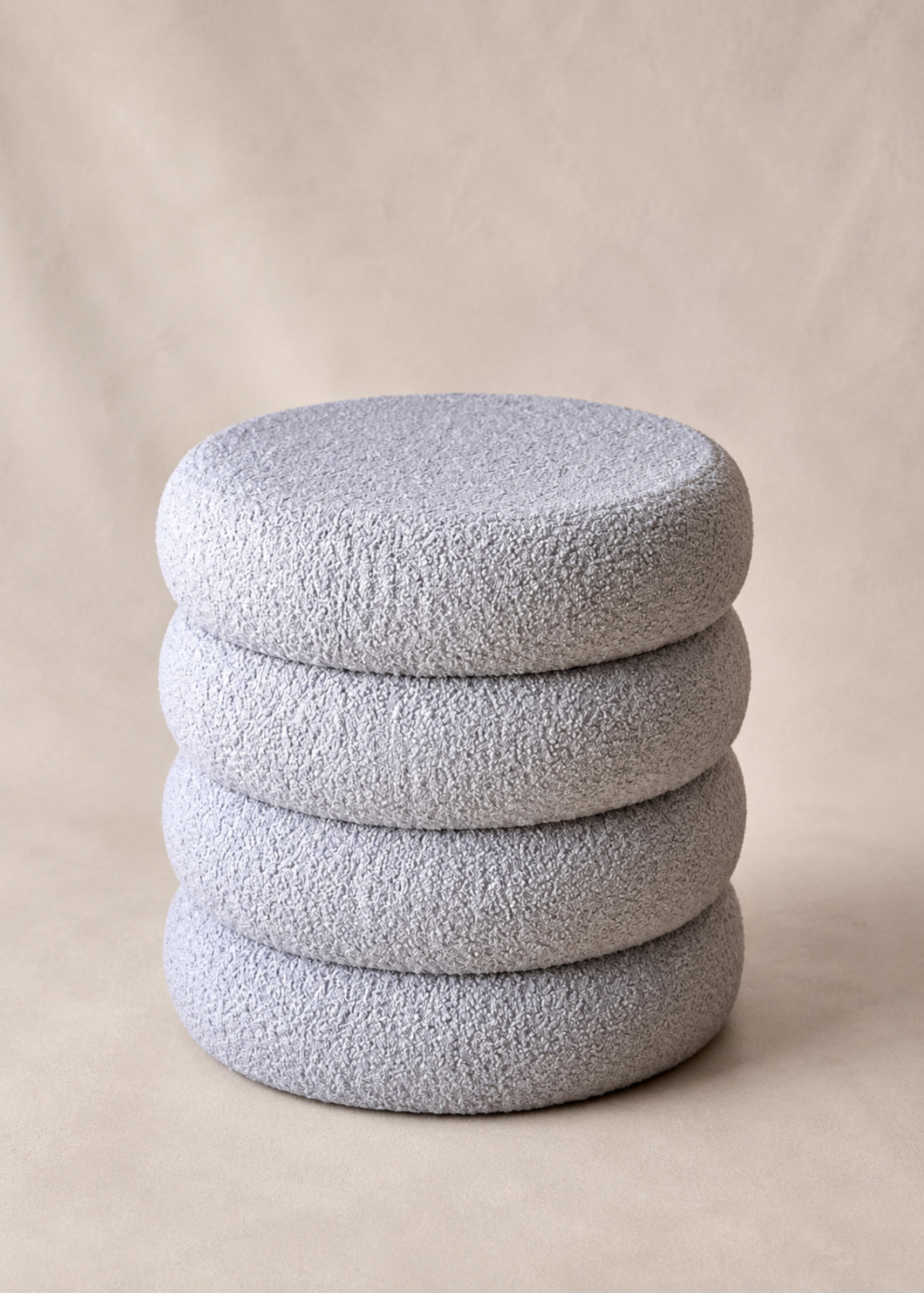 Cloud Boucle Pouffe