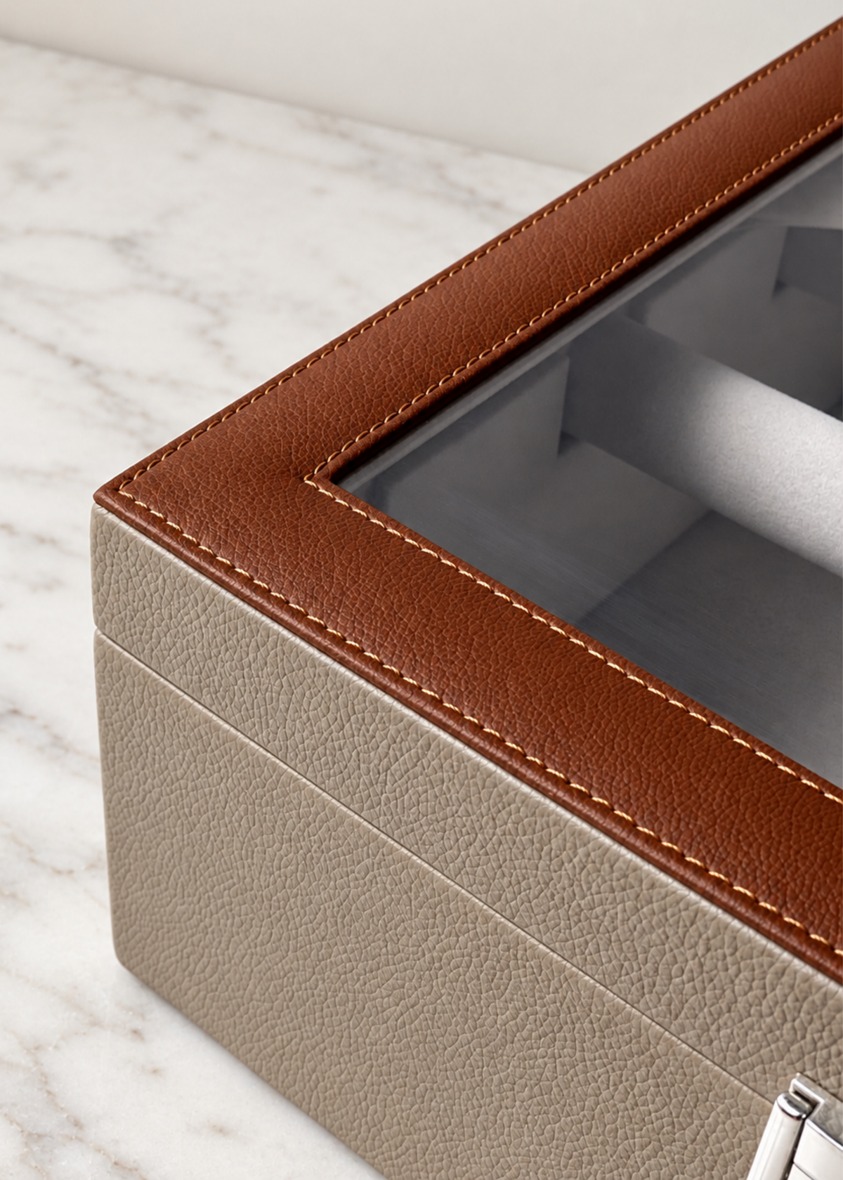 Nidus 3-Rod Bangle Storage Box