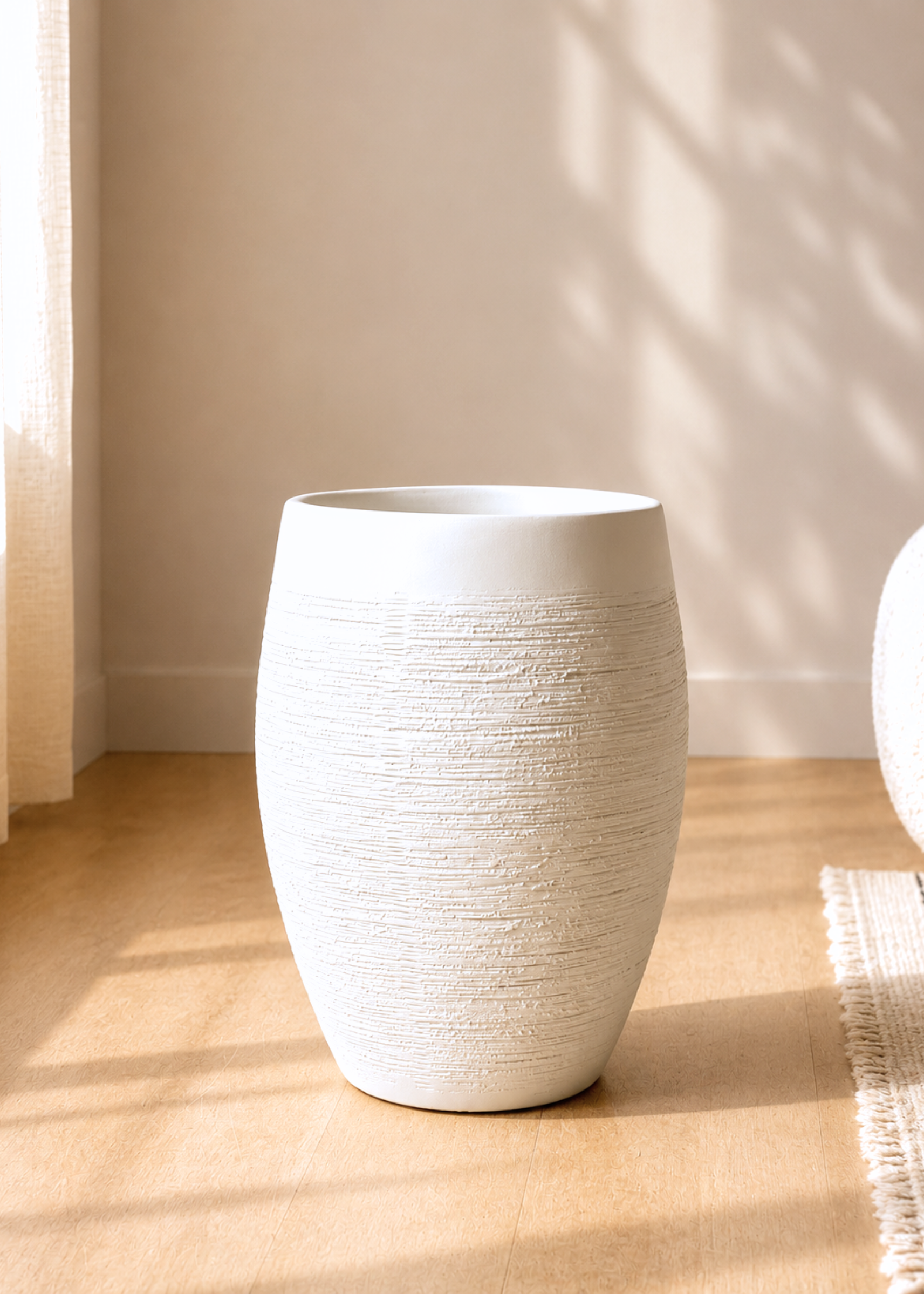 Meadow Planter Ivory