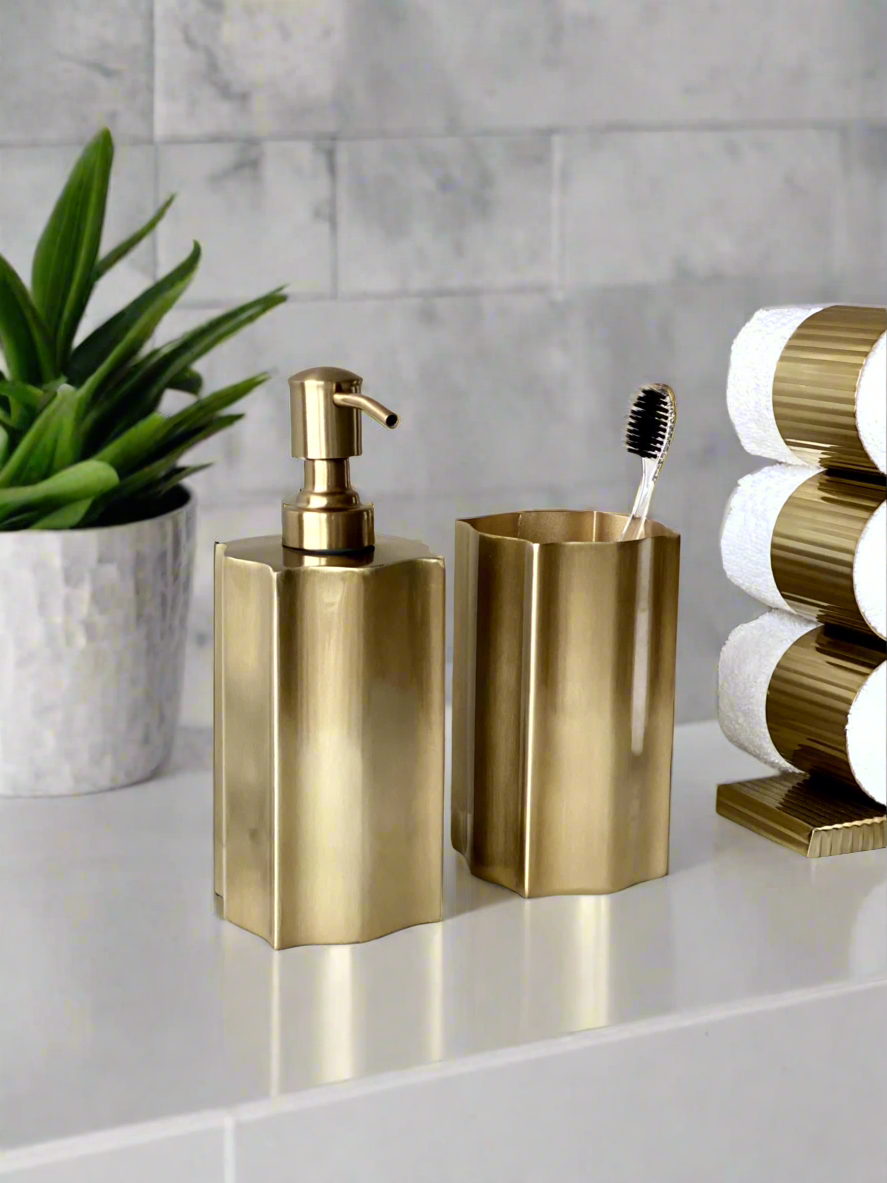 Stallion Lacquered Gold Bathroom Set - (Set of 2)
