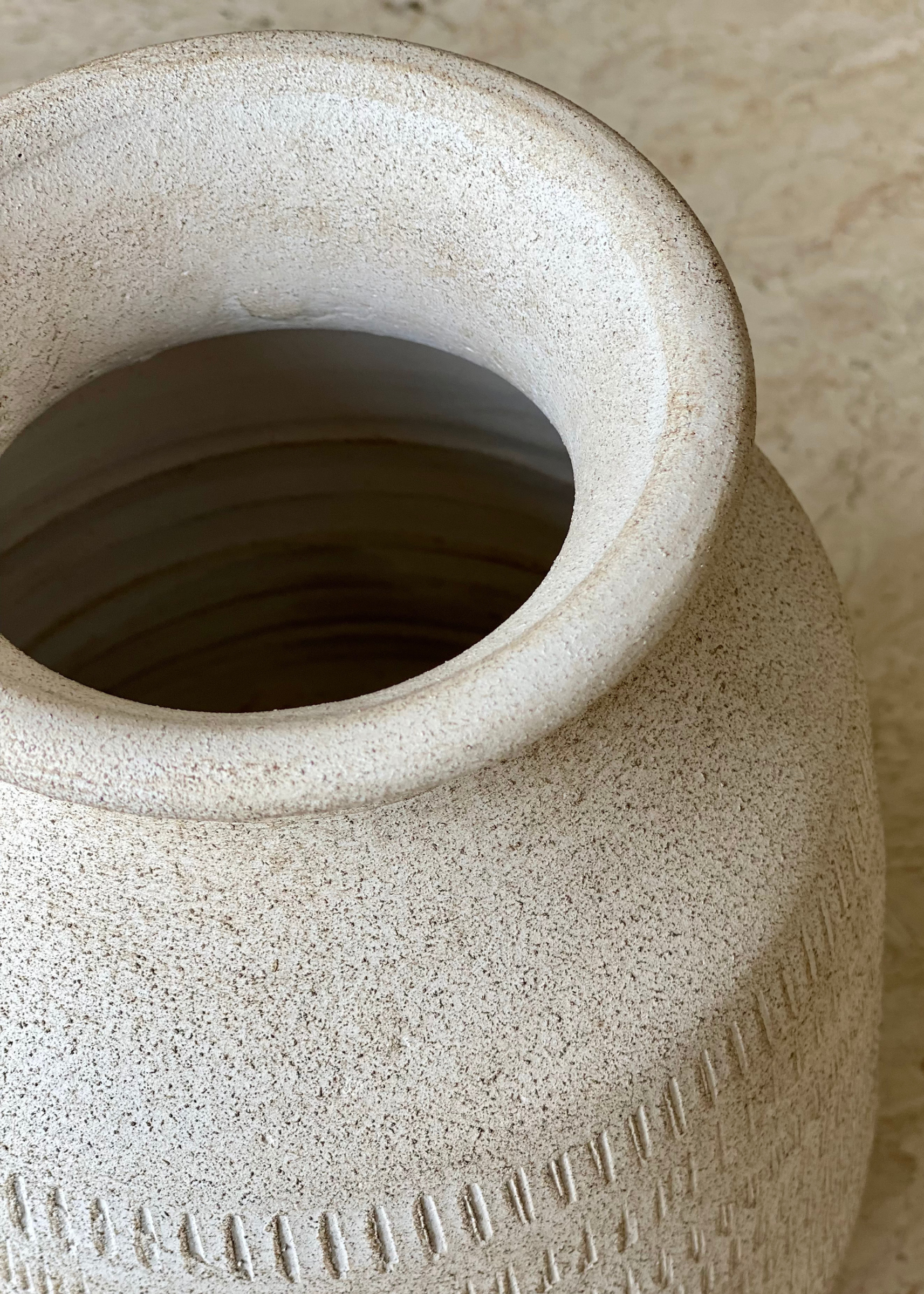 Sabbia Ridge Vase