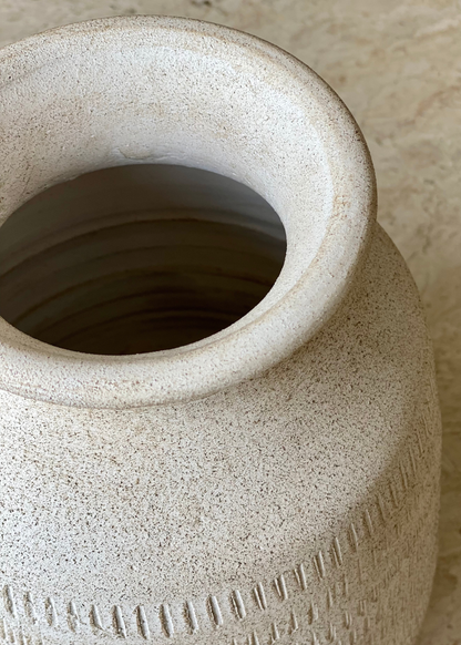 Sabbia Ridge Vase