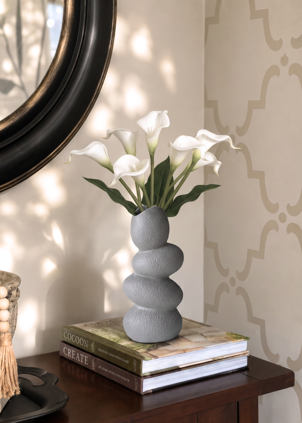 Pebble Vase - Brown