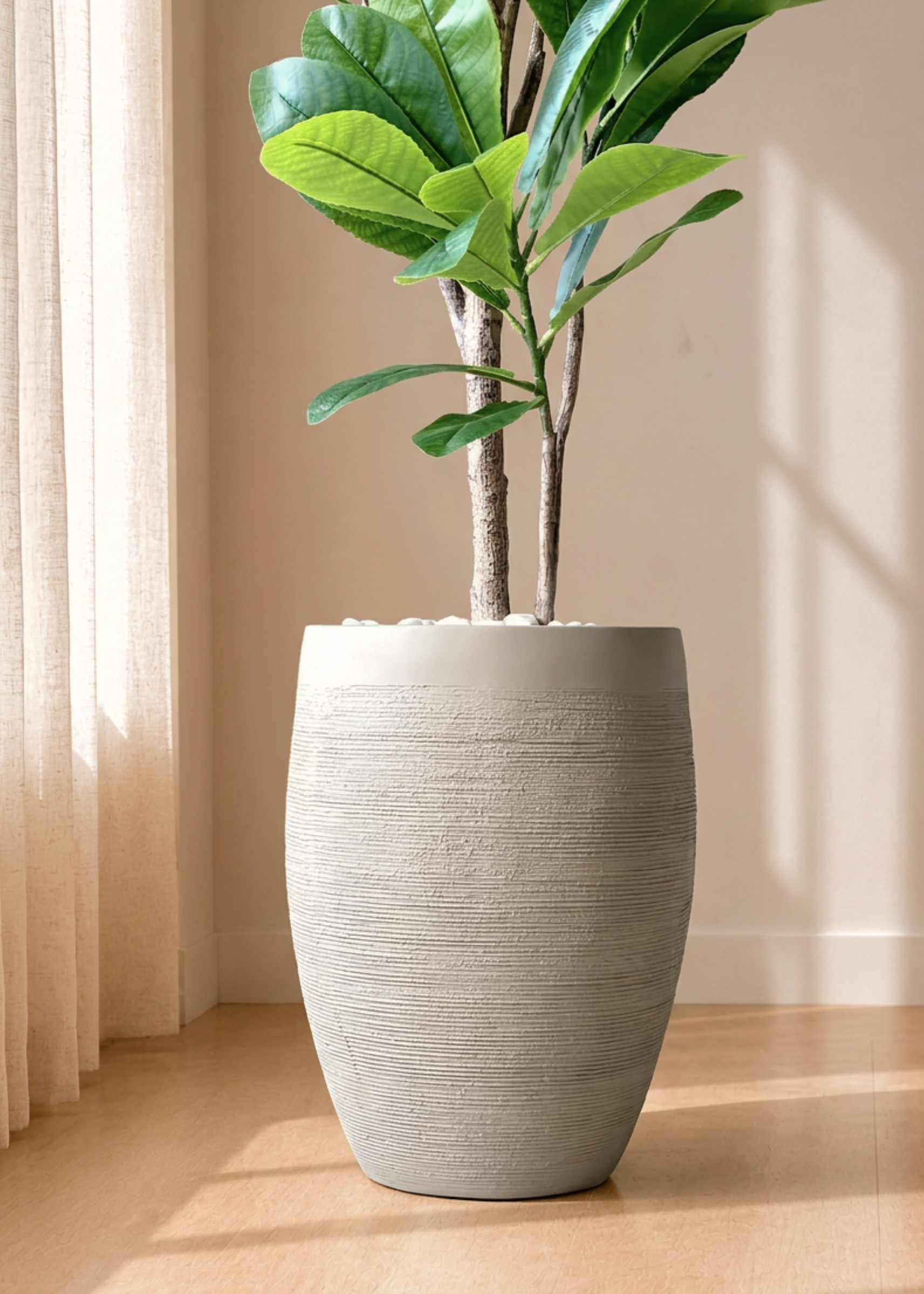 Meadow Planter Beige