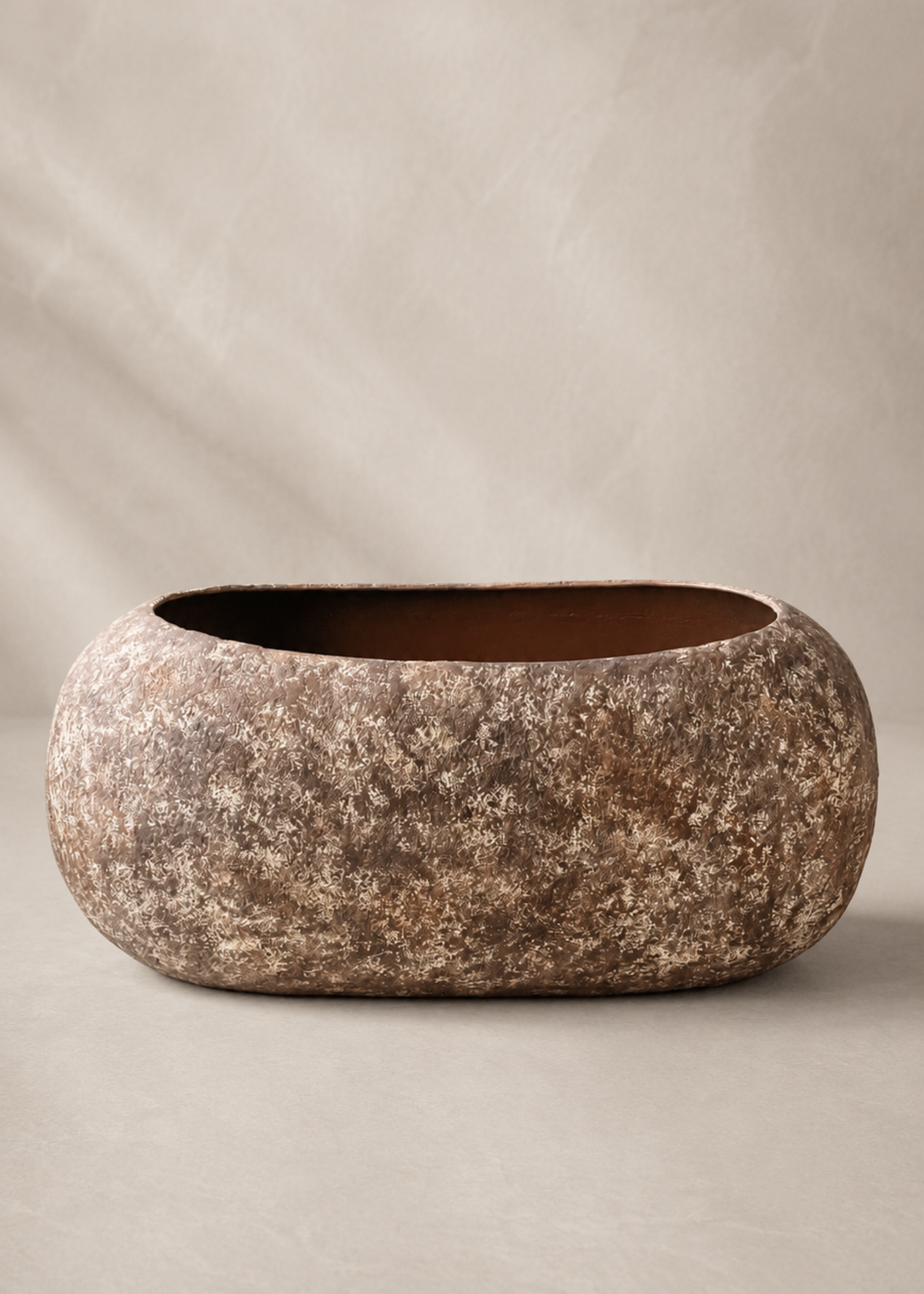 Fossil Basin Planters - Aged Brown