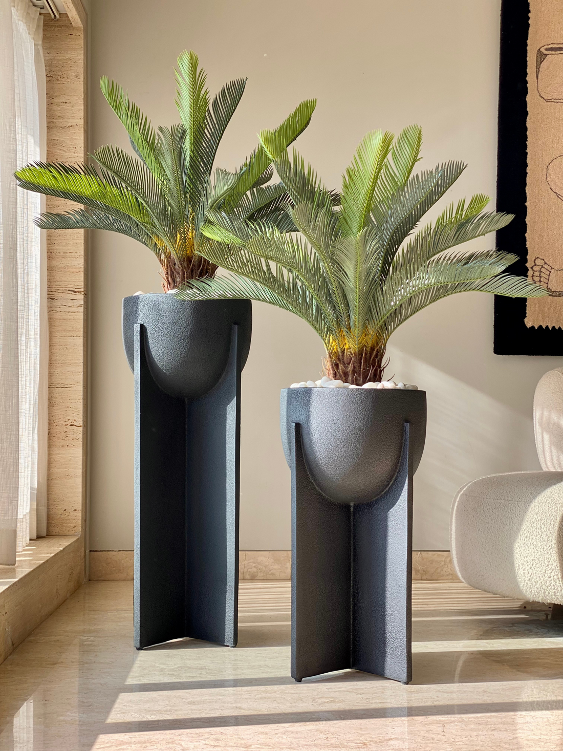 Arcadia Planters - Black