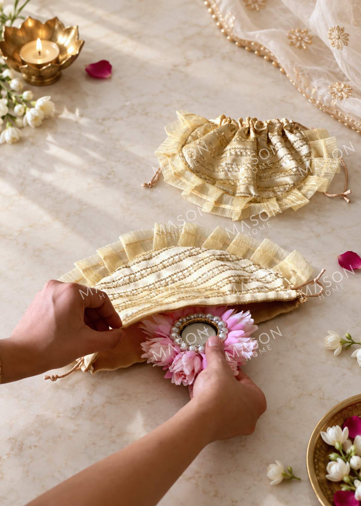 Festive Swarna Potli - Set of 5