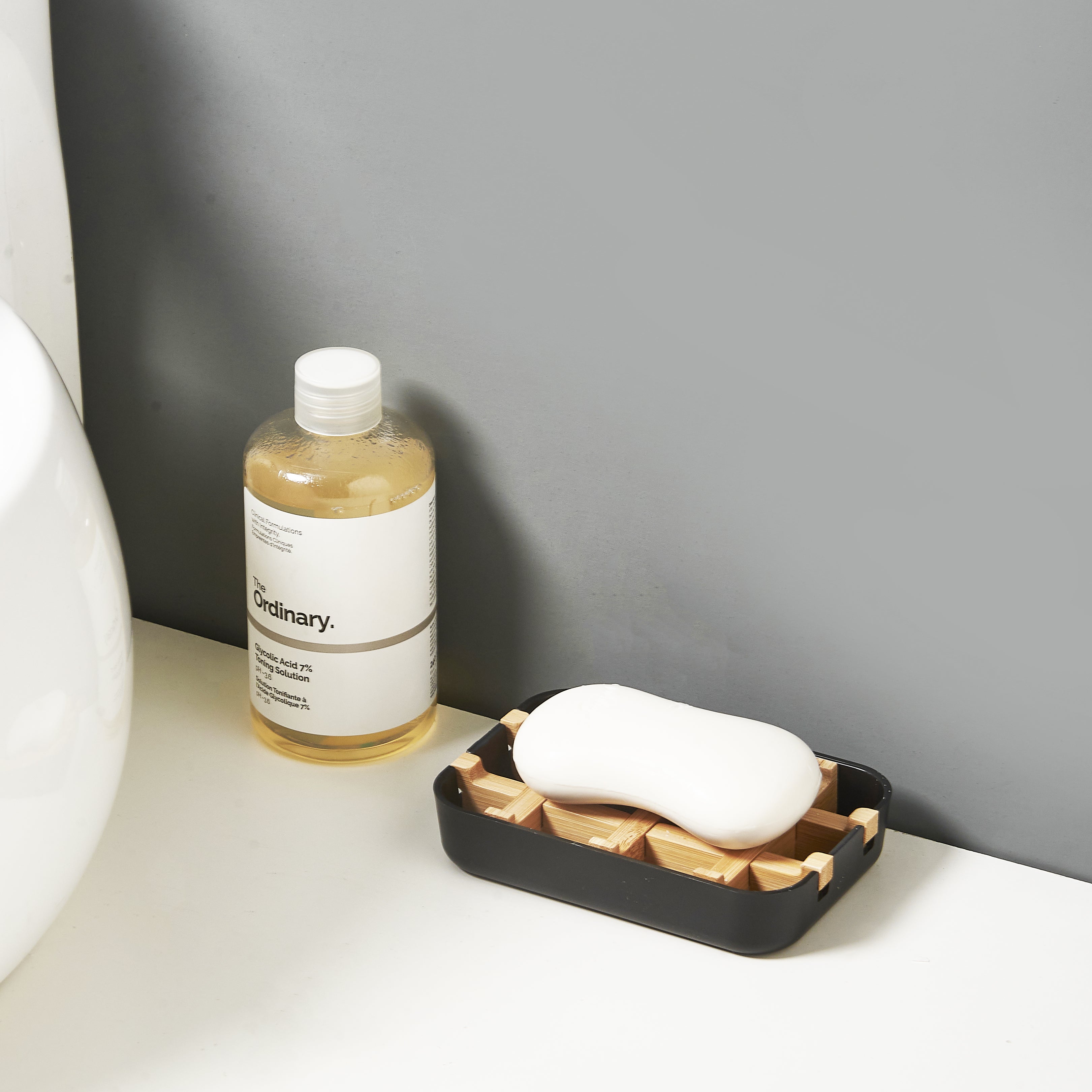 Soap Holder with Drain Tray - Black