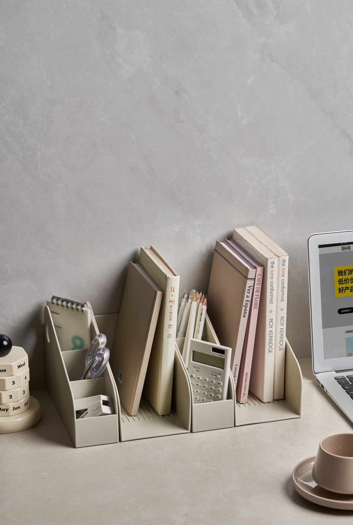 Dual-Compartment Table Organizer