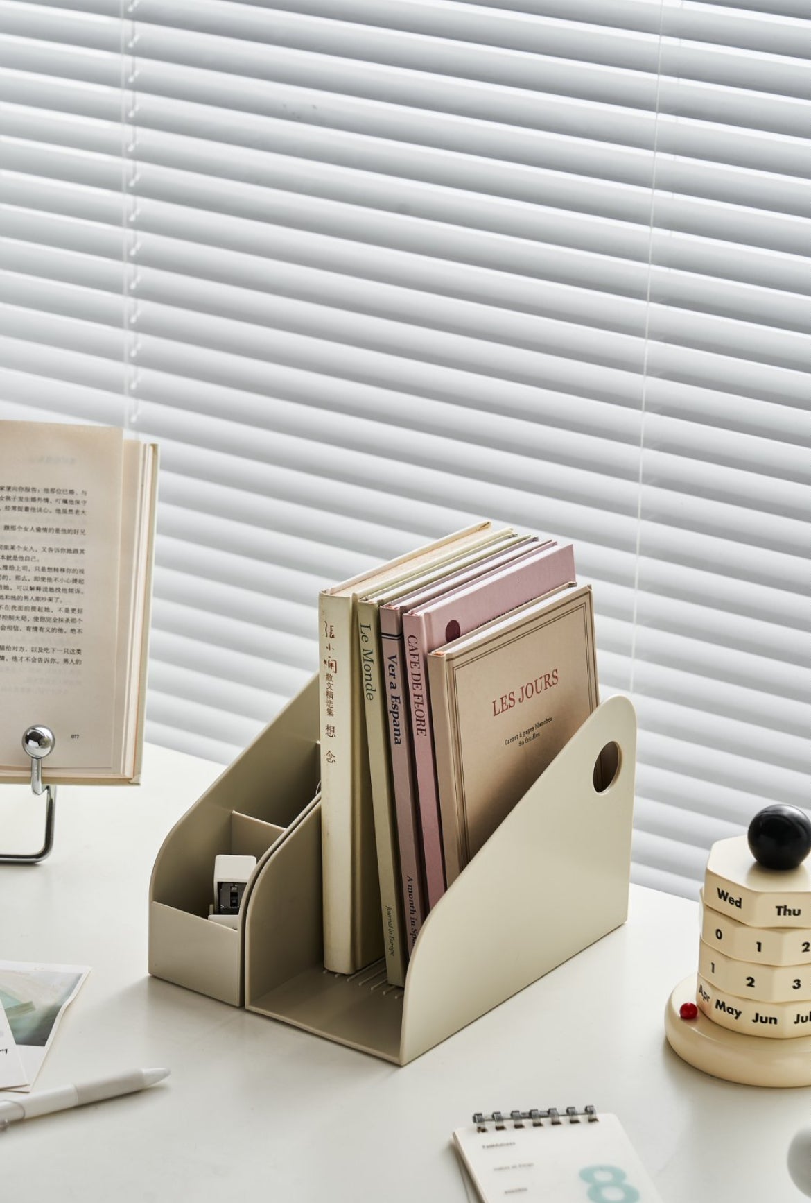 Dual-Compartment Table Organizer