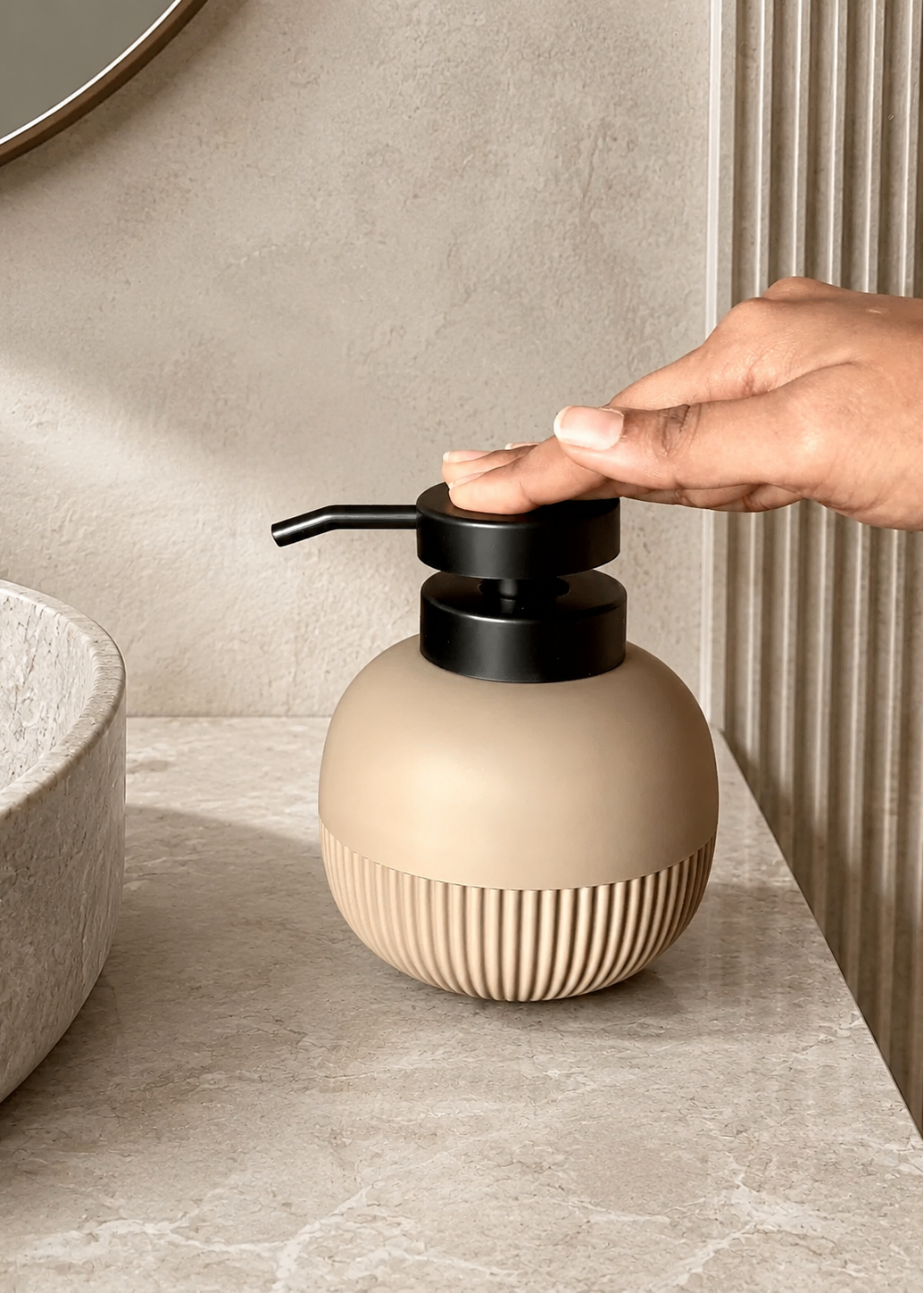 Chaton Round Bathroom Dispenser - Brown