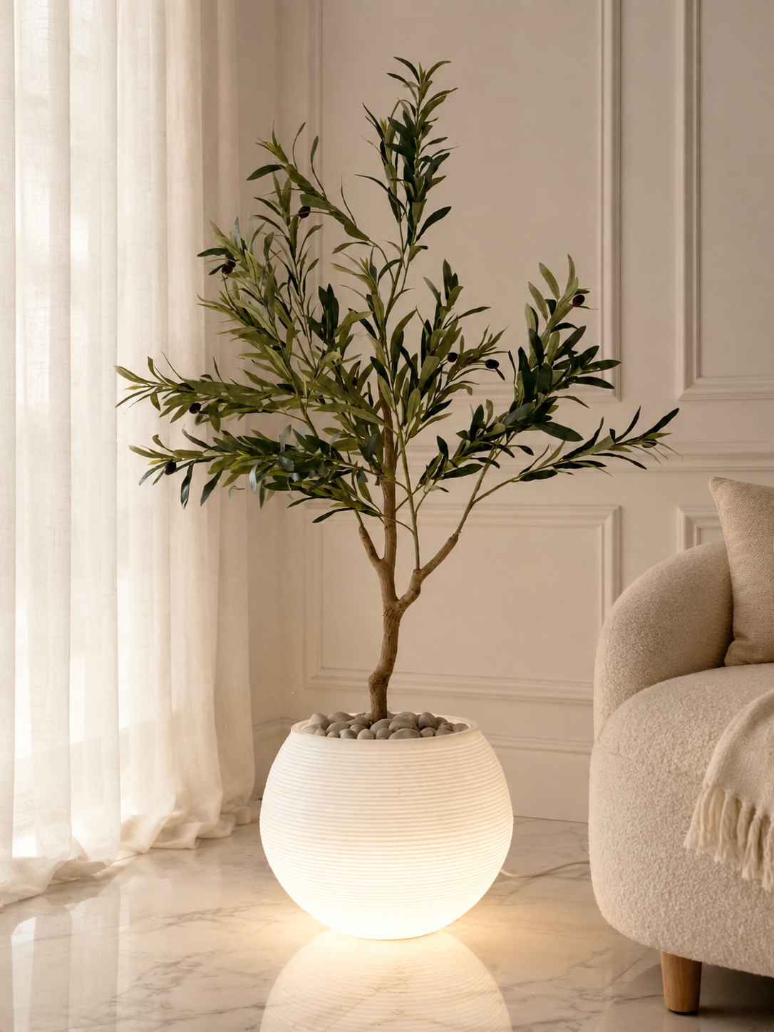 Illuminated Ribbed Planter