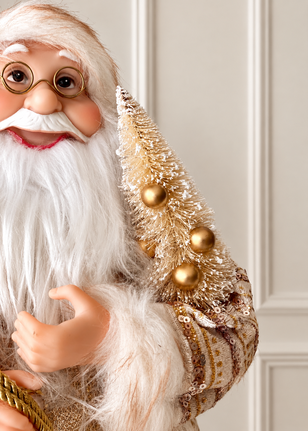 Christmas Jolly Santa Claus - 1.5 Feet (White)
