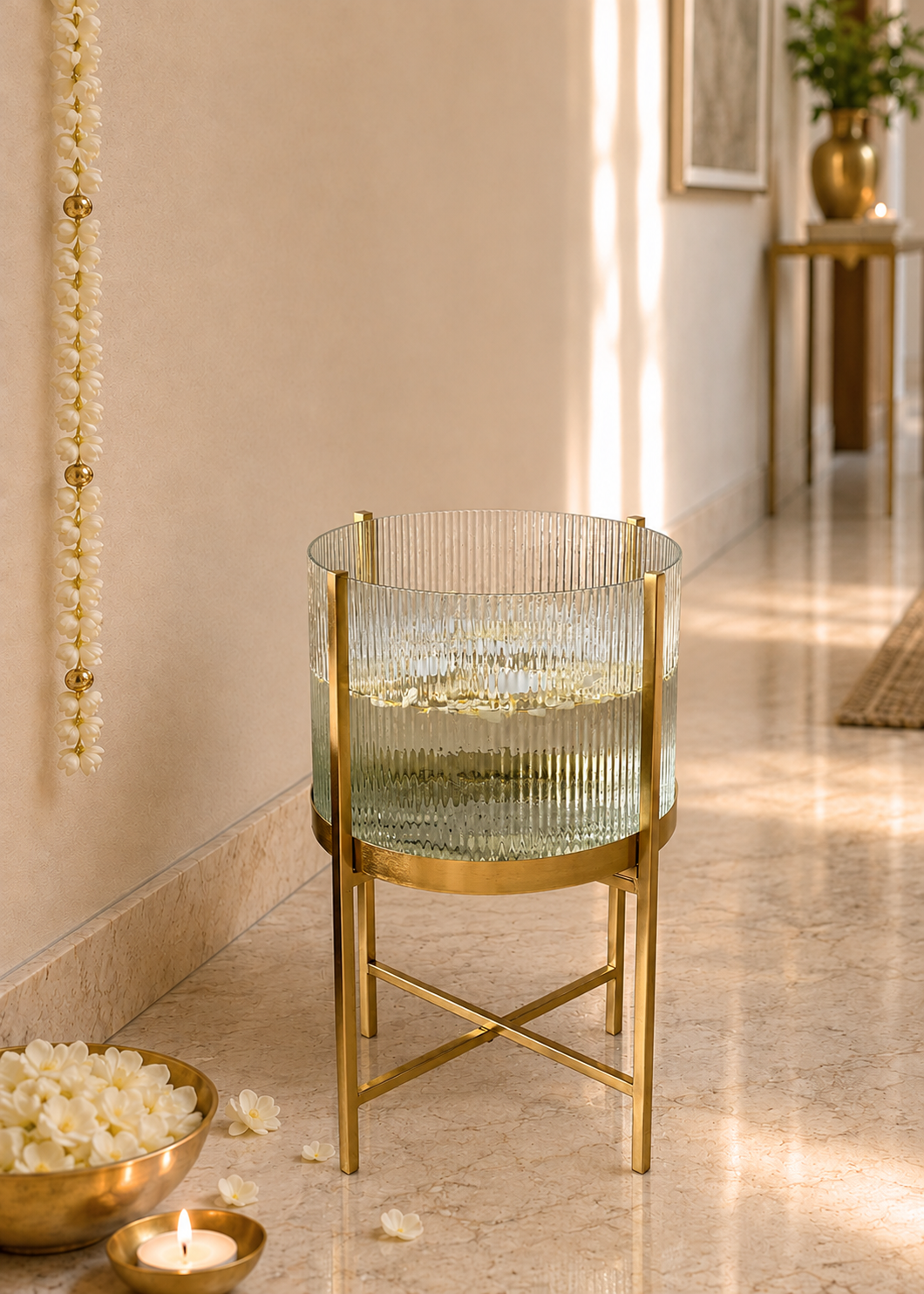 Fluted Glass Bowl Stand - Medium