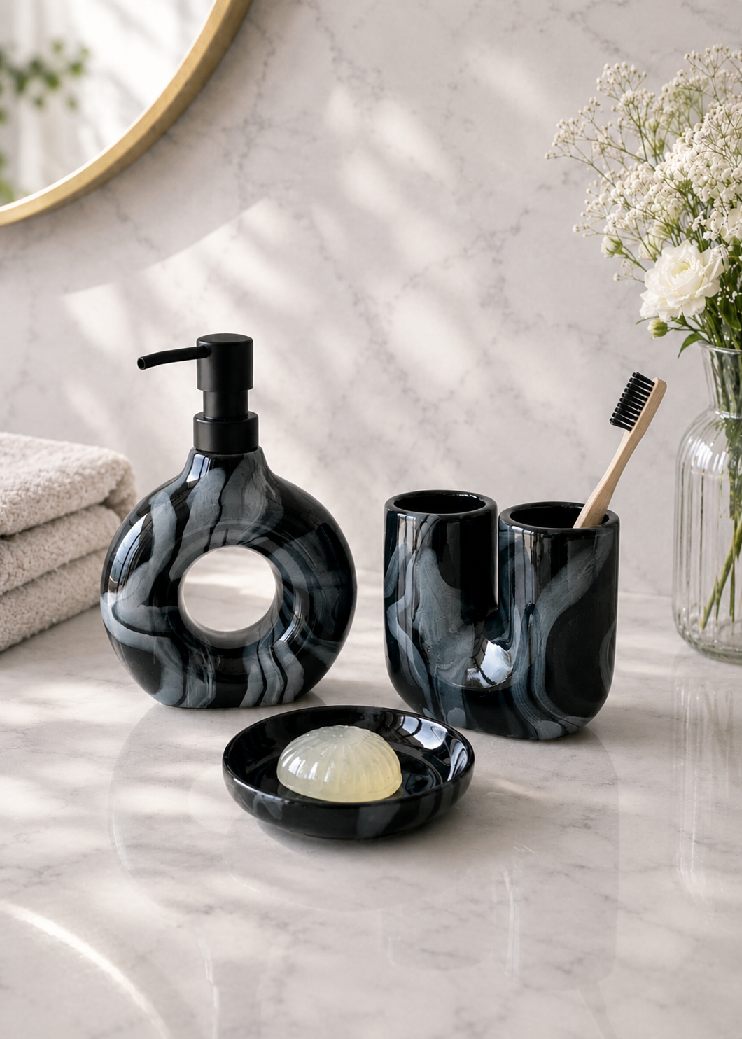 Swirl Bathroom Set – Black (Set of 3)