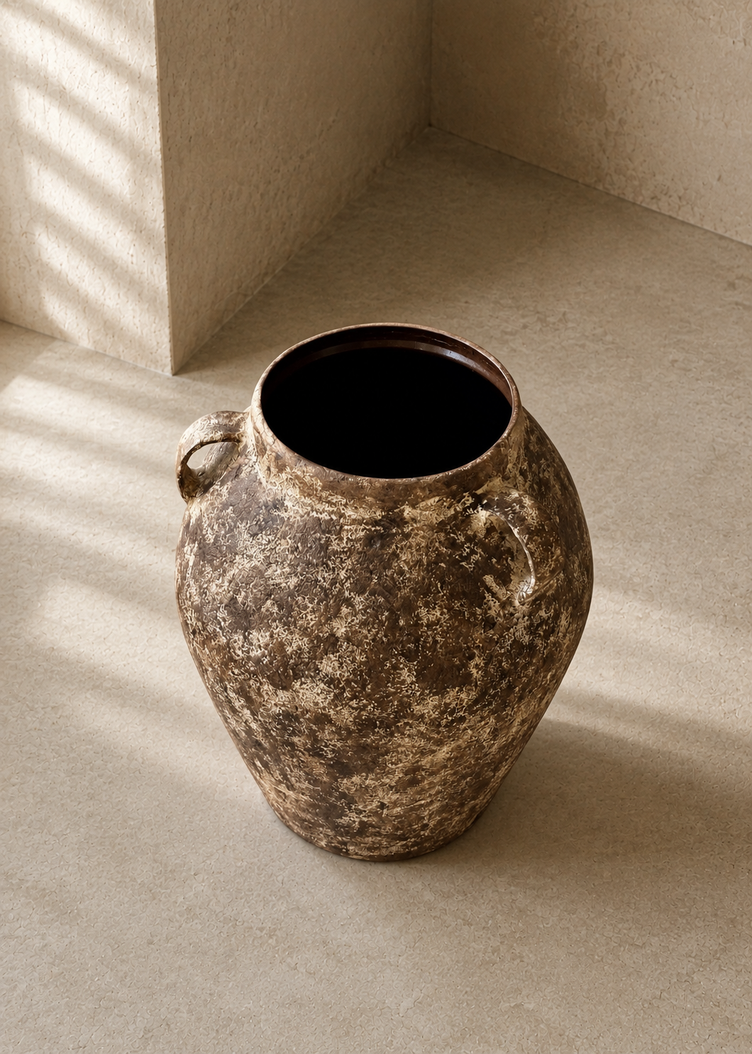 Fossil Lug Planters - Aged Brown