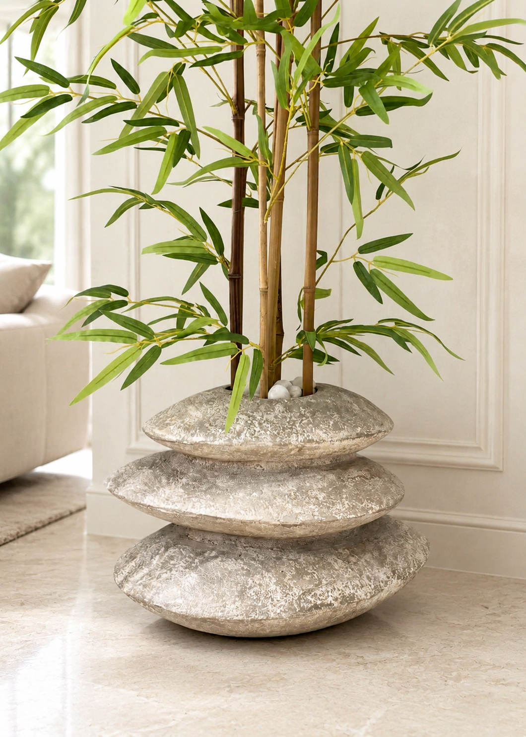 Veranda Pebble Planter - Rustic Ivory