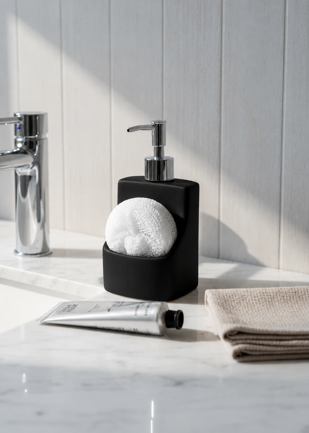 Dual Noir Bathroom Dispenser