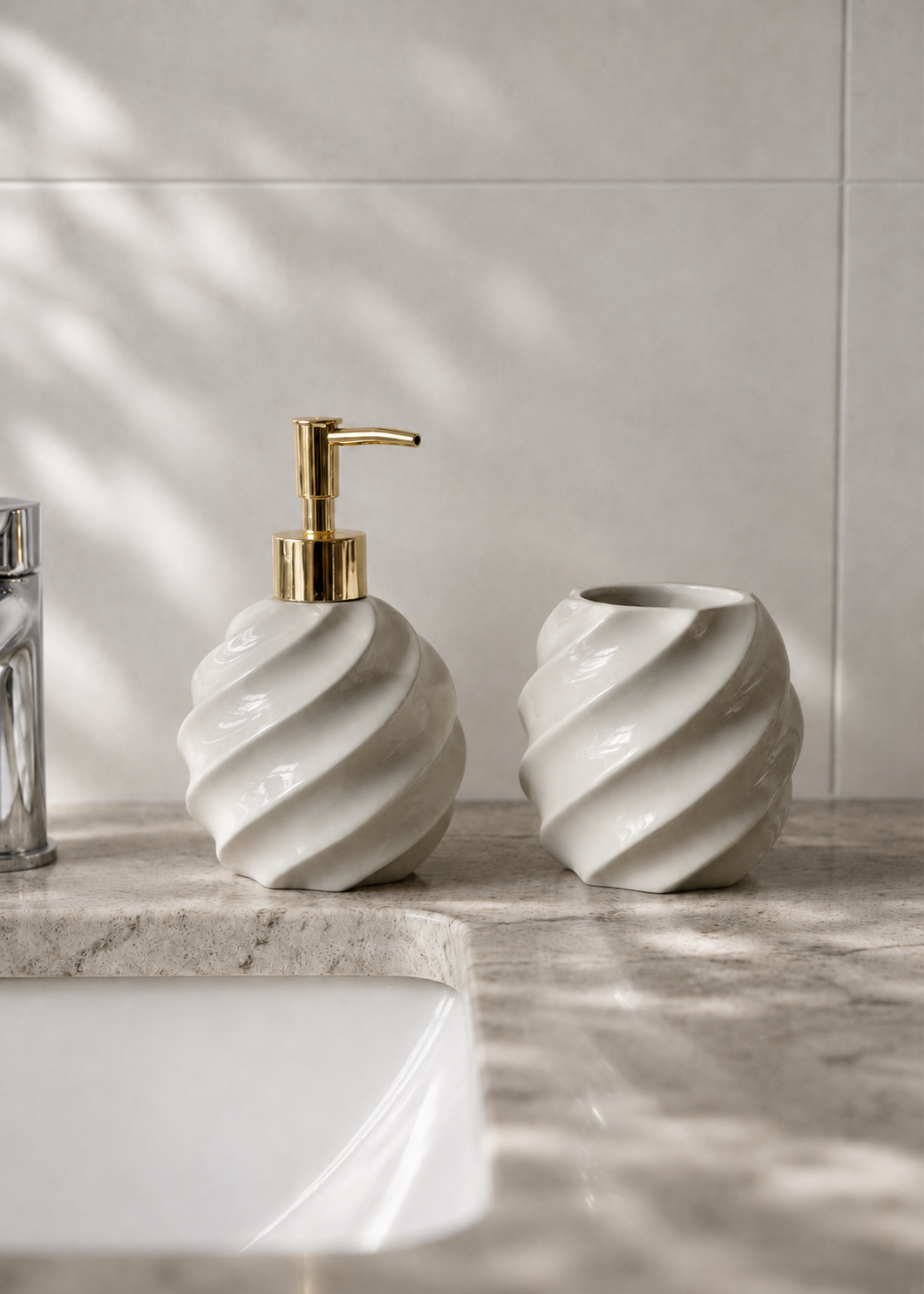 Swirl Bathroom Set - Grey