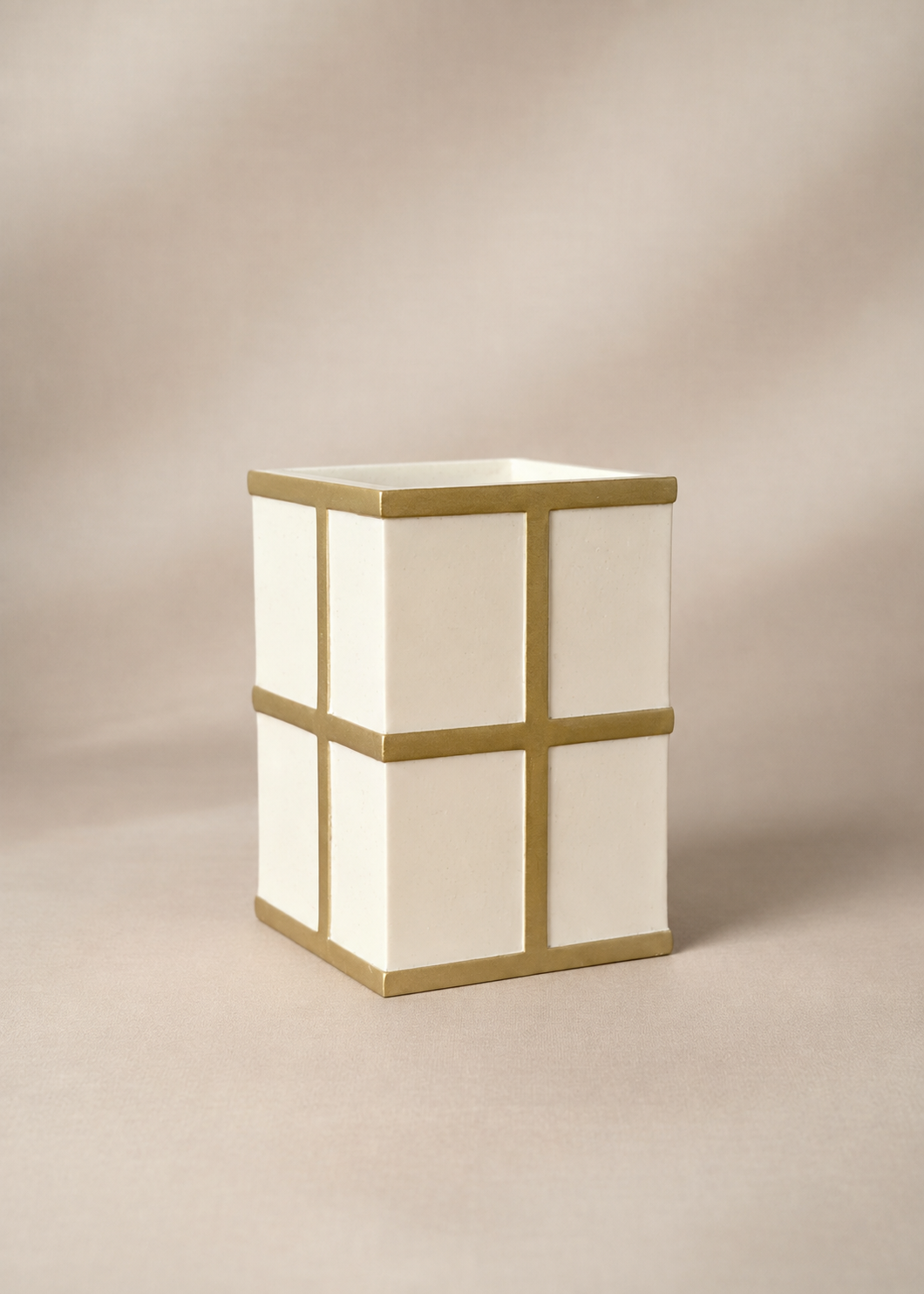Axia Bathroom Tumbler - Ivory