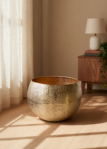 Halo Gold Ring Round Planters