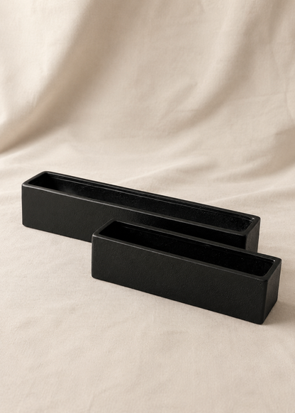 Kuro Horizon Planters - Black
