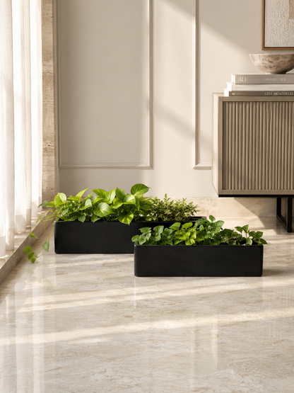 Kuro Horizon Planters - Black