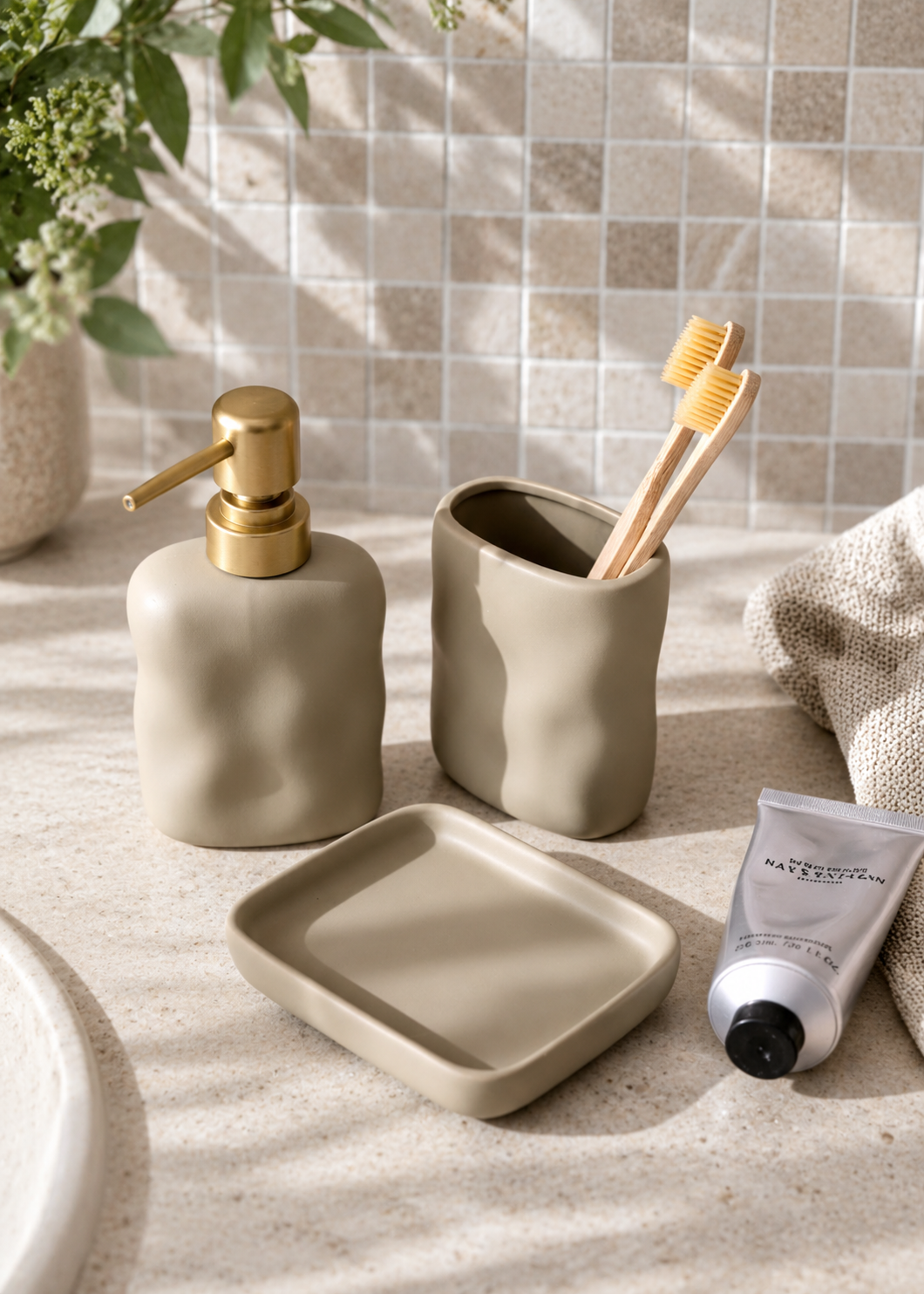 Lucent Bathroom Set - (Set of 3) Beige